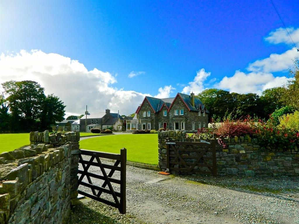 Lake House Dunmanway Buitenkant foto