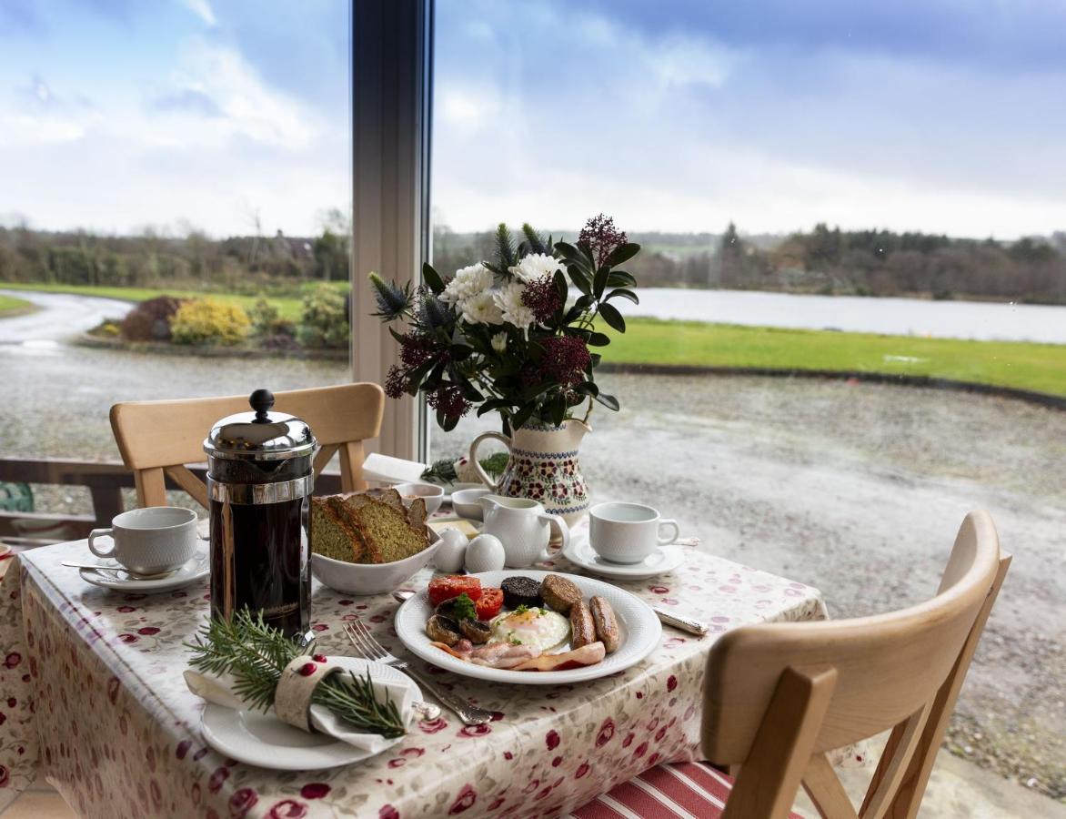 Lake House Dunmanway Buitenkant foto